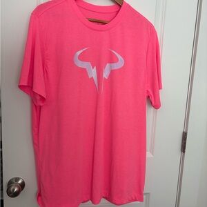 Nike Men's Vivid Pink Tee with White Rafael Nadal Graphic